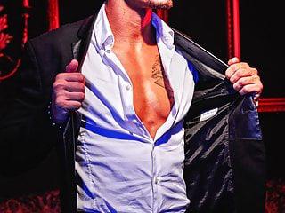 Harter Analfick mit dem gigantischen Schwanz des jungen Mannes