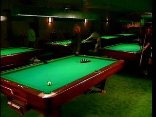 Hübsche amerikanische Schönheit bei einer unvergesslichen Orgie